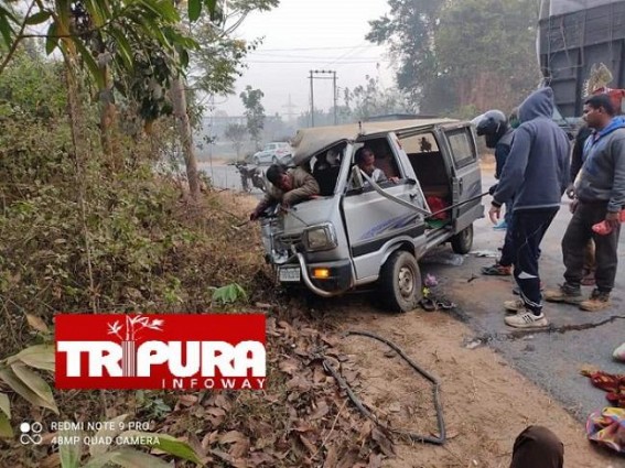 5 Seriously Injured in Madhav Bari in road mishap while returning from Tirthamukh Fair 5 Seriously Injured in Madhav Bari in road mishap while returning from Tirthamukh Fair